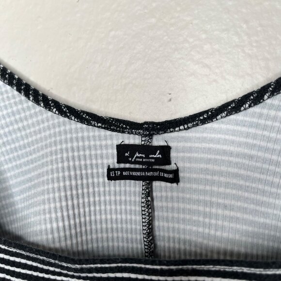 Out from Under Urban Outfitters Black & White Striped Short-Sleeve bodysuit XS - Picture 5 of 9